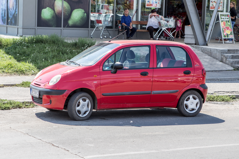 Illustration for article titled Euro cars photo dump